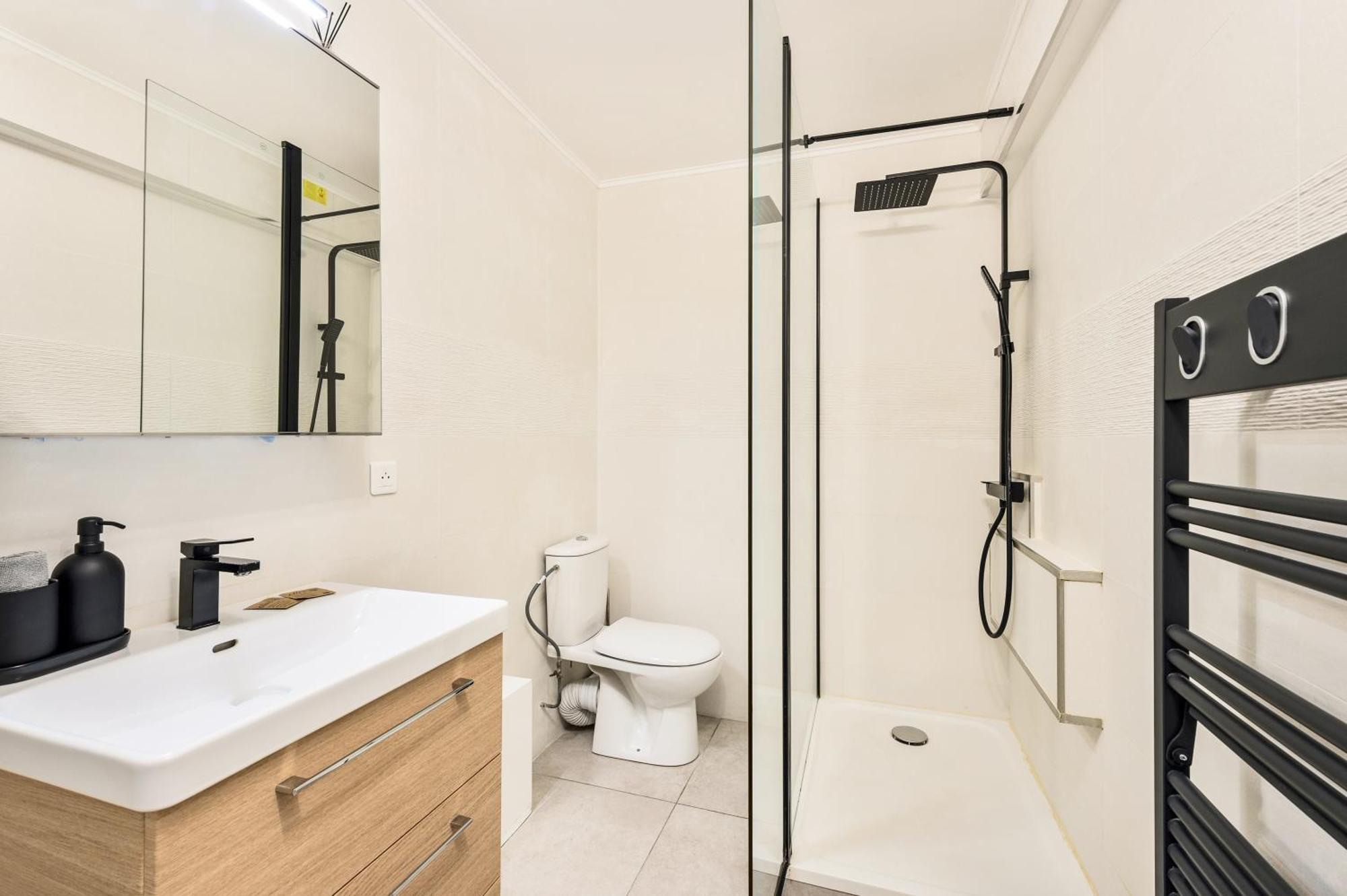 Moderne Apartment *